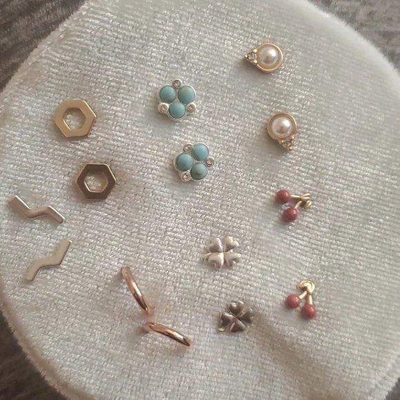 Lucky Brand Multi Tones Studs Earrings Set of 7-Pc. Semi Precious Accents - Picture 2 of 4